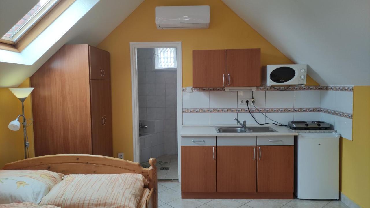 Liget apartman Balatonföldvár Exterior foto